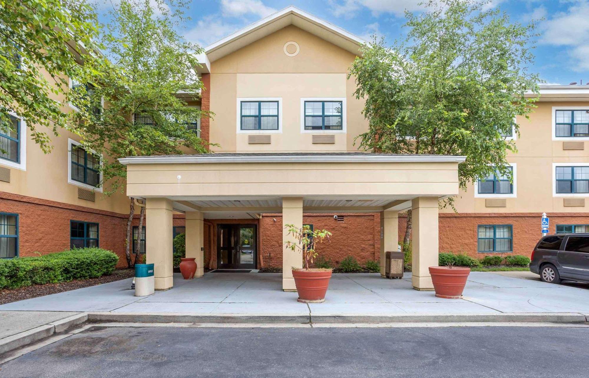 Extended Stay America Suites - Long Island - Melville Zewnętrze zdjęcie